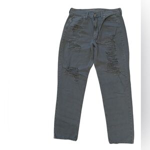 WOMEN’S GREEN AMERICAN EAGLE LONG MOM JEANS